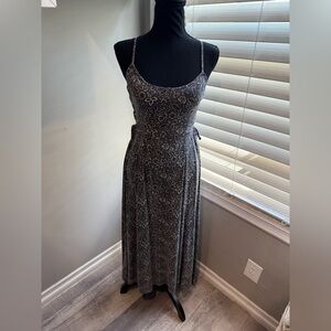 Hollister Grey Floral‎ High Low Maxi